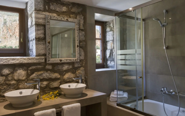 Itilo Traditional Hotel