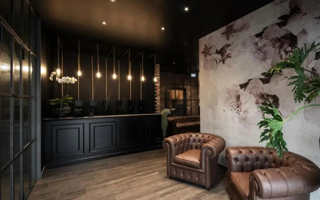 OPHELIA Lounge Restaurant Hotel