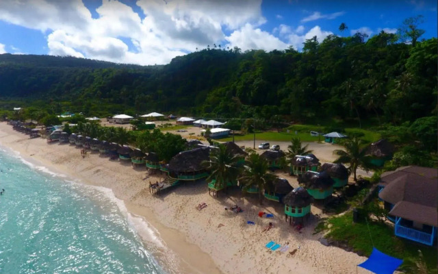 Taufua Beach Fales