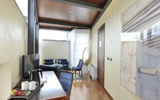 B&B HOTEL Imperia Rossini al Teatro