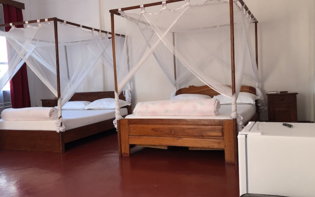 Hotel Restaurant Les Cocotiers Morondava