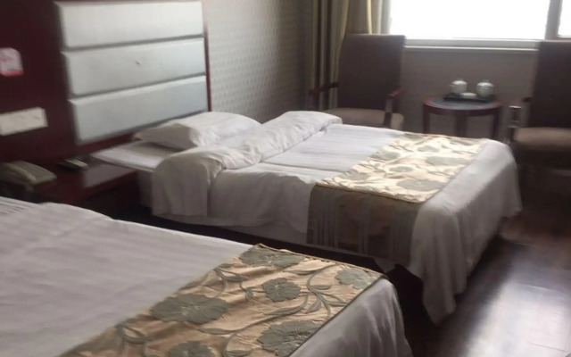 Shell Fuyang Taihe County Yujiayuan Hotel