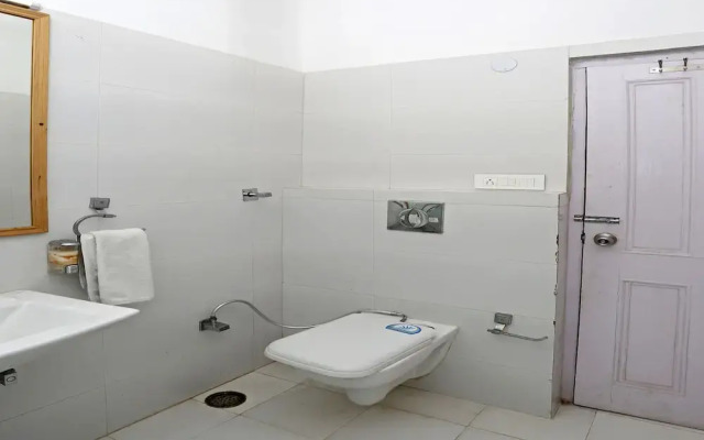 OYO 2884 Delfryn Manali