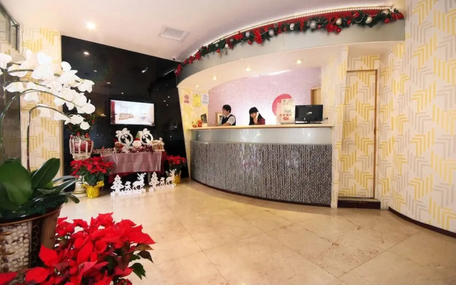 Pink Lotus Hotel