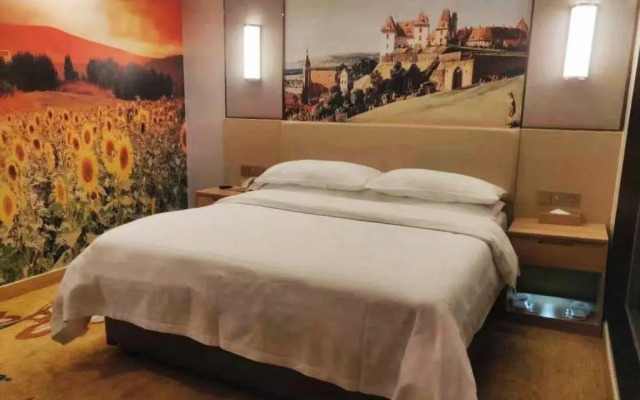 Vienna International Hotel (Jinjiang Airport)