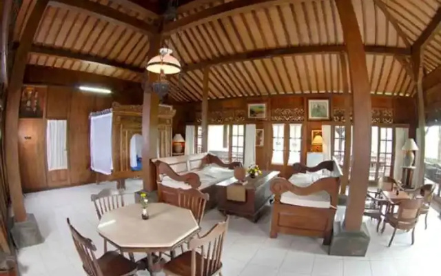 Hills Joglo Villas Ungaran Semarang