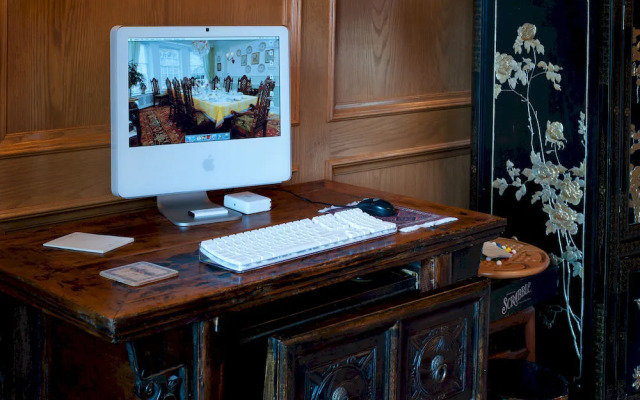 Villa Marco Polo Bed and Breakfast Inn