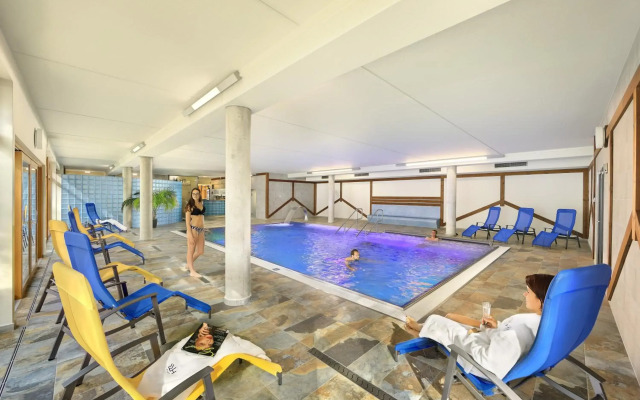 Hotel Resort Relax