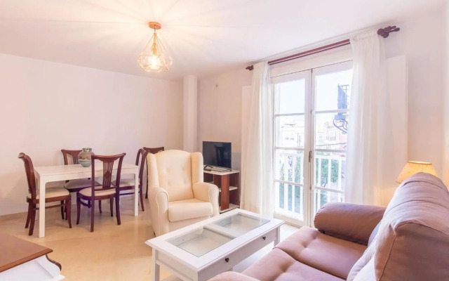 El Salvador City Center Suite by Valcambre