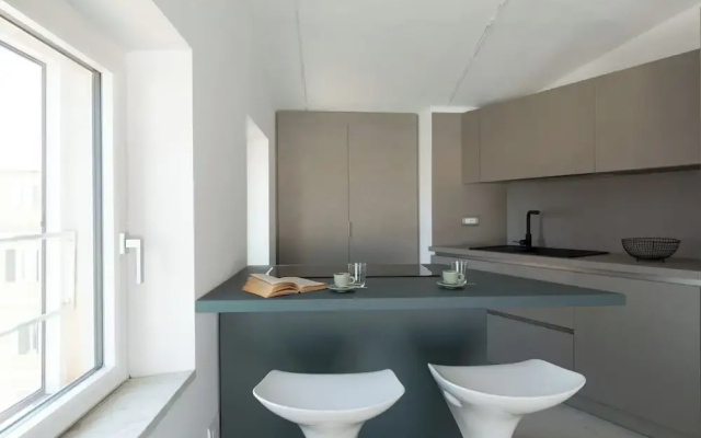 Romantic Apartment with Terrace by Wonderful Italy