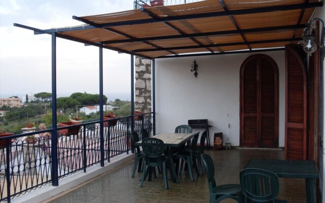 House With 5 Bedrooms in Gaeta, With Wonderful sea View, Furnished Ter