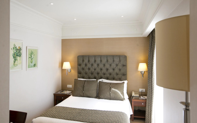 Hera Hotel
