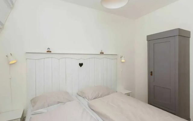 Luxurious Apartment in Koudekerke With Parking