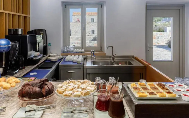 Salvia Areopolis All-Suite Hotel