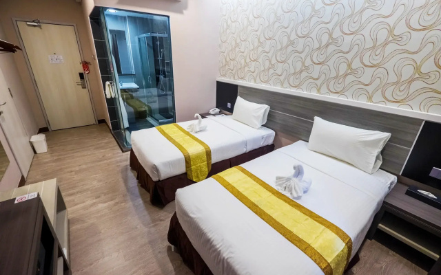 Indra Hotel