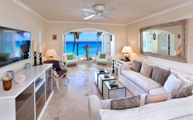 Reeds House Penthouse 12 by Altman