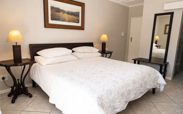 Cape Village Lodge