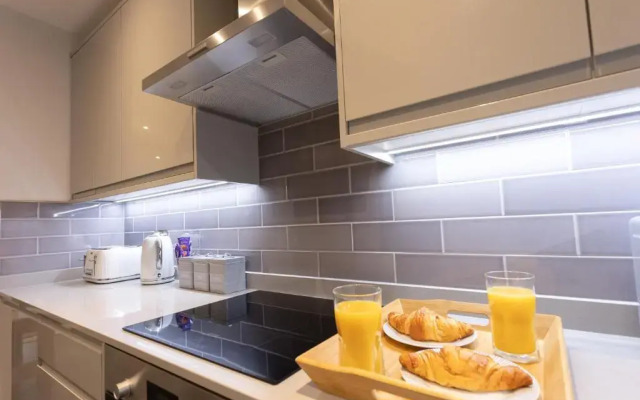 D & D Luxury Apartments