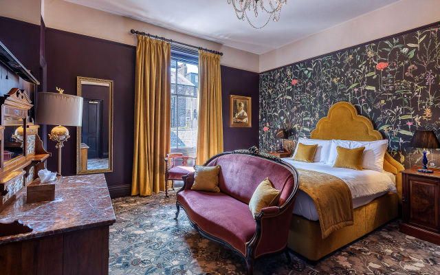 Clementine's Guest House