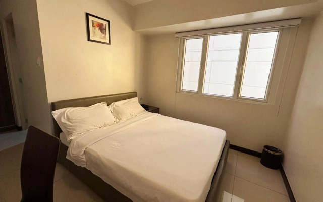 Extremeli Suites Manila powered by Cocotel