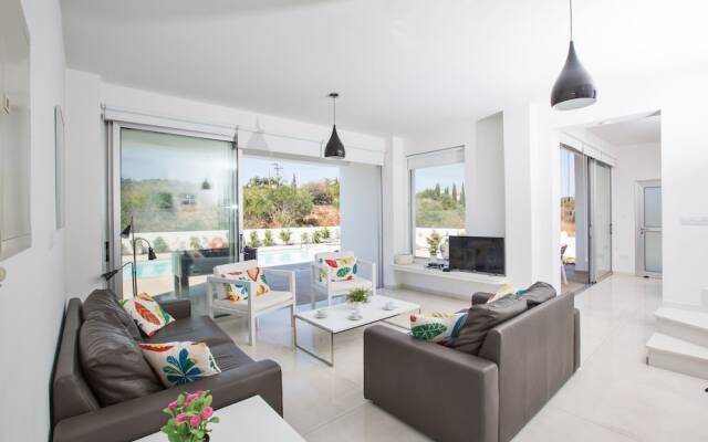 Protaras Holiday Villa Ccv3