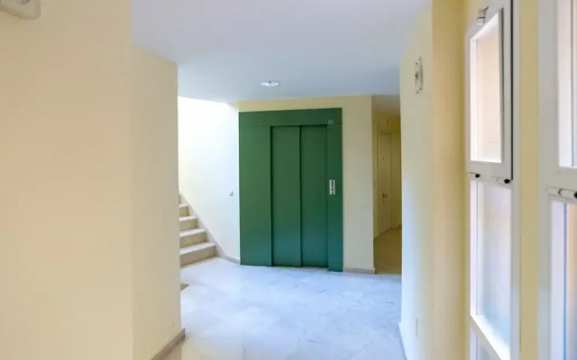 MalagaSuite Torremolinos Beach Apartment