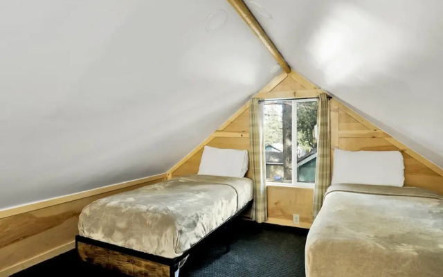 Sugar Bear Chalet #2559