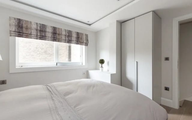 The Saint Stephen s Gardens Mansion VII