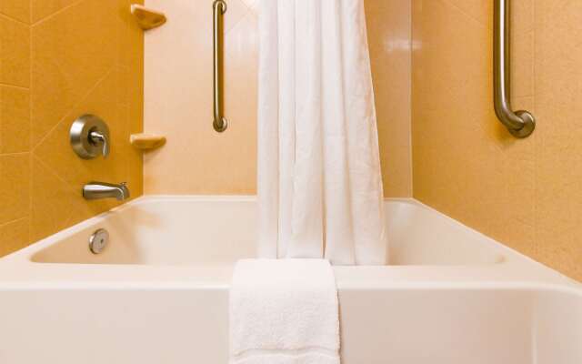 Hampton Inn Suites Smithfield