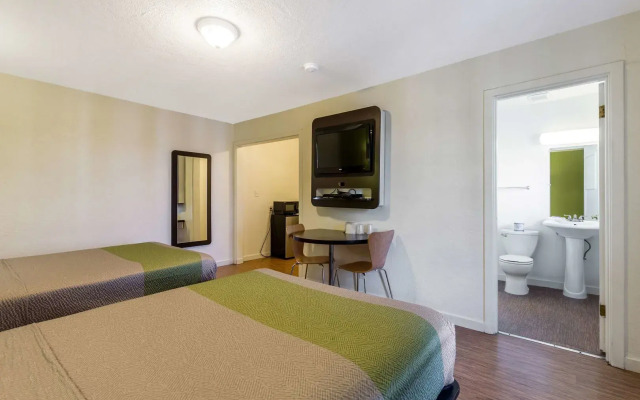 Motel 6 San Rafael, CA