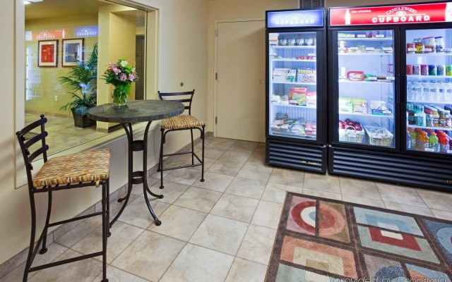 Candlewood Suites La Crosse N by IHG