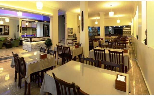 Kizkalesi Mavi Deniz Otel