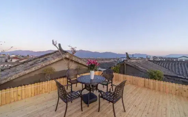 Dream·Dream dust·Spring breeze and Panoramic View of the Ancient City of Yi
