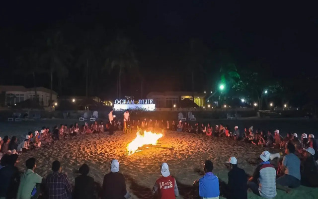 Ocean Blue Ngwe Saung Beach Hotel
