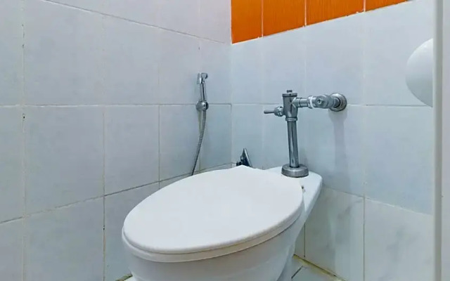 RedDoorz Hostel @ Molino Beach Resort