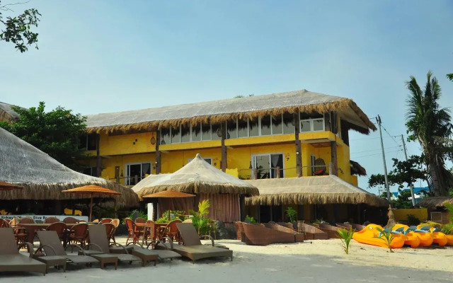 Kokays Maldito Dive Resort