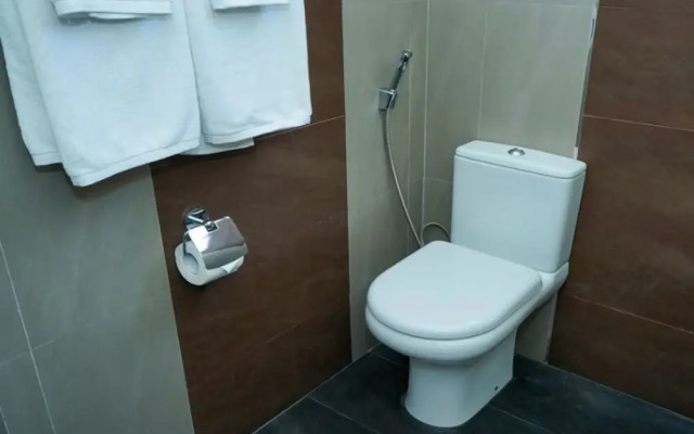 OYO 521 Kandy Grand Ocacia