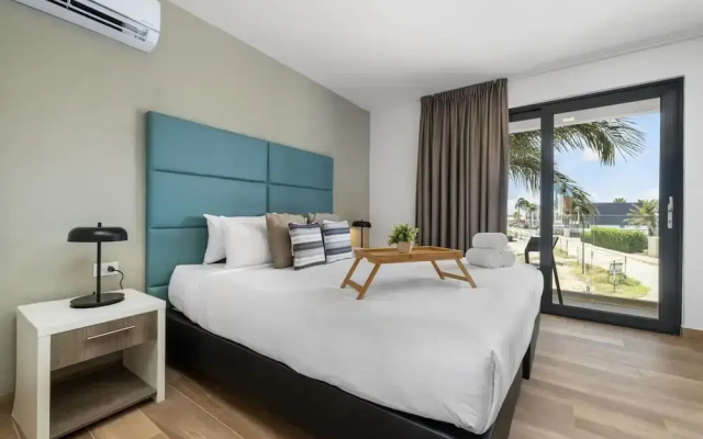 Serene Designer Gem Walk to Beach Strip Pool