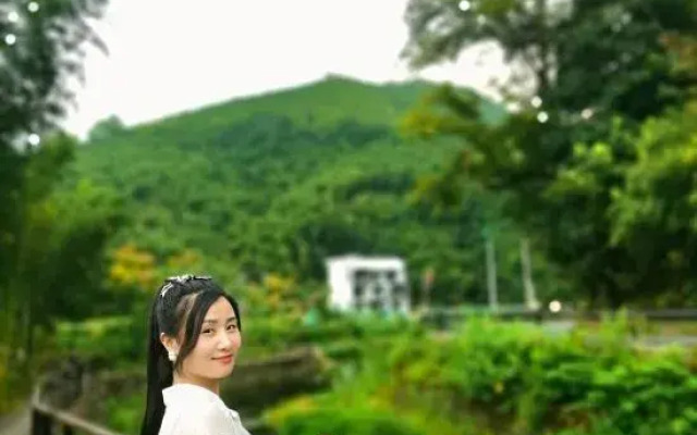 Deqing Shanyinju Country House