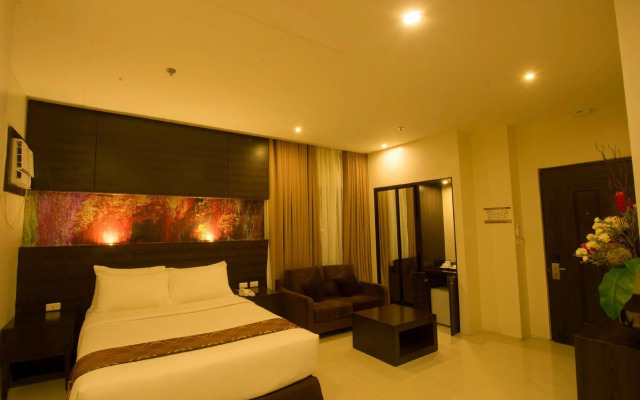 Infinity Suites