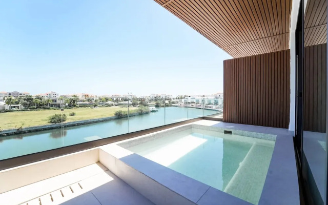 Marina Garden 2 Bedroom Apartment With Picuzzi