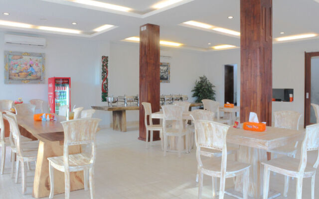 Airy Seminyak Kerobokan Kesambi Raya 300 Bali