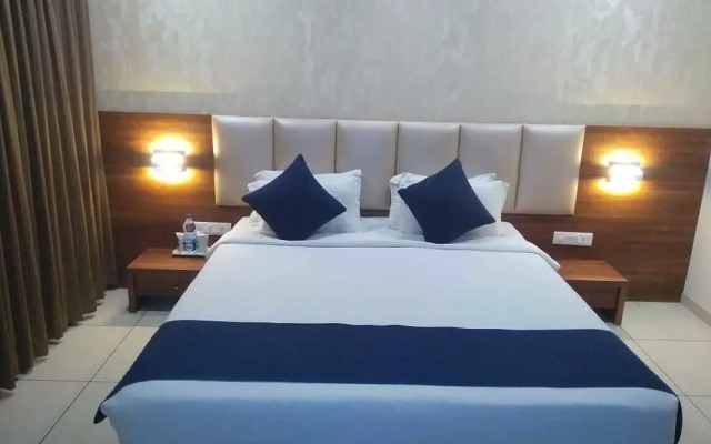The Grand Vardhman Hotel