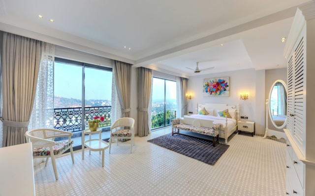 ELIVAAS Valley View 5BHK Villa With Pool