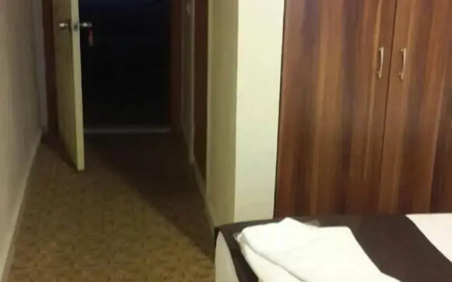 Kiraz Hotel
