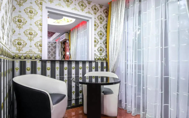 Prestige Hotel