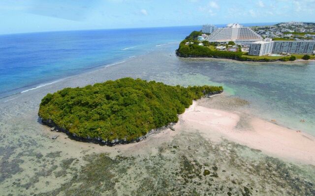 RIHGA Royal Laguna Guam Resort