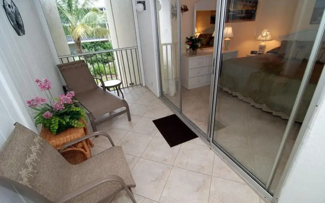 Sanibel Siesta on the Beach Unit 401 2 Bedrooms 2 Bathrooms Condo