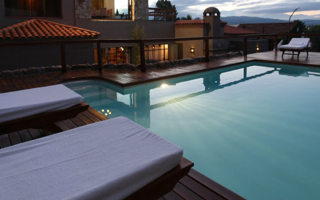 Kkala Boutique Hotel