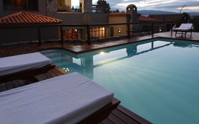 Kkala Boutique Hotel